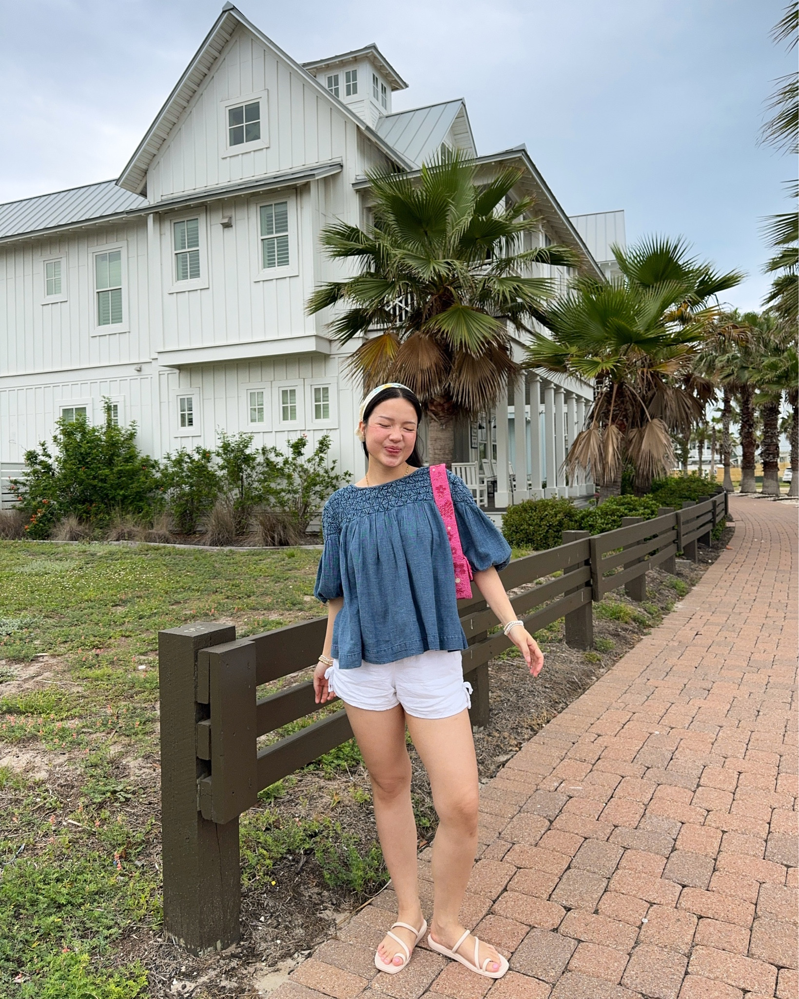 summer fit 🌸💙

wearing top and bottom both in size M

🏷️ summer casual outfit, colorful summer outfit, floral purse, flower purse, flower bag, denim top, white linen shorts, summer shorts, summer sandals, summer shoes

#LTKPetite #LTKStyleTip