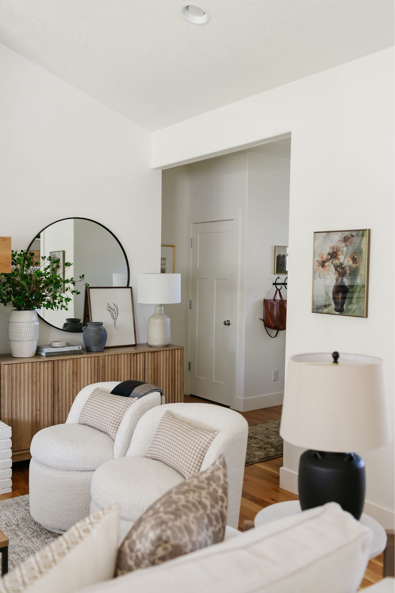 Sunflower fall artwork, Amazon home, Amazon furniture, Amazon lighting  

#LTKSeasonal #LTKStyleTip #LTKHome