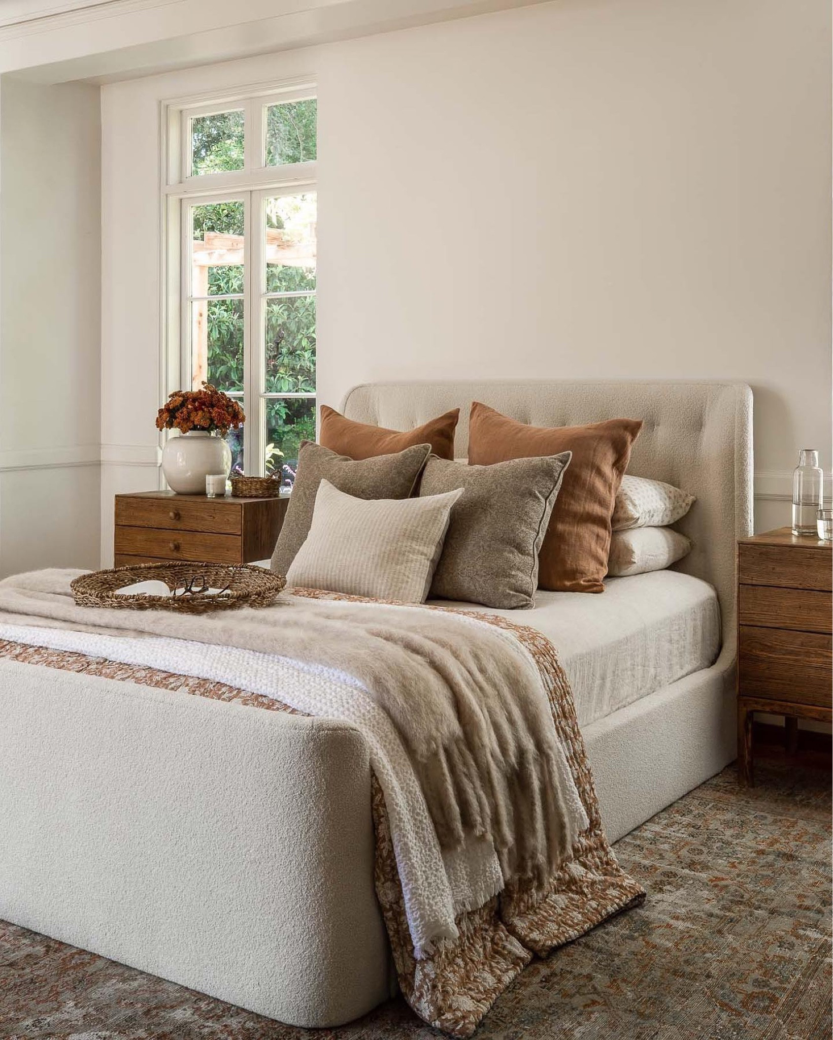 amber interiors bedroom inspiration but MADE AFFORDABLE 

dupe room
amber interiors dupe
bedroom design 

#LTKhome