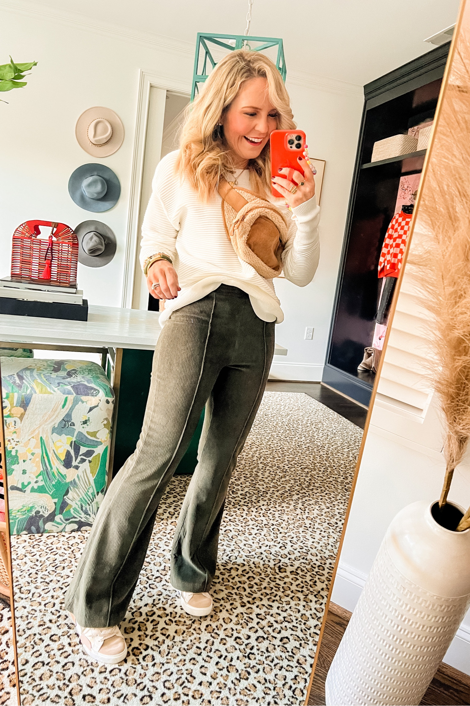 OOTD via @aerie / XS in sweater, S in pants 

#LTKunder100 #LTKstyletip #LTKSeasonal