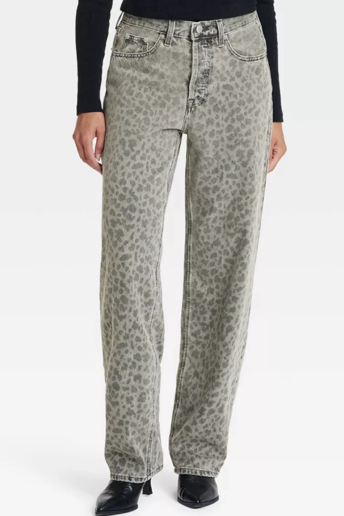 Animal print jeans from target 


#LTKSeasonal #LTKFindsUnder50 #LTKStyleTip