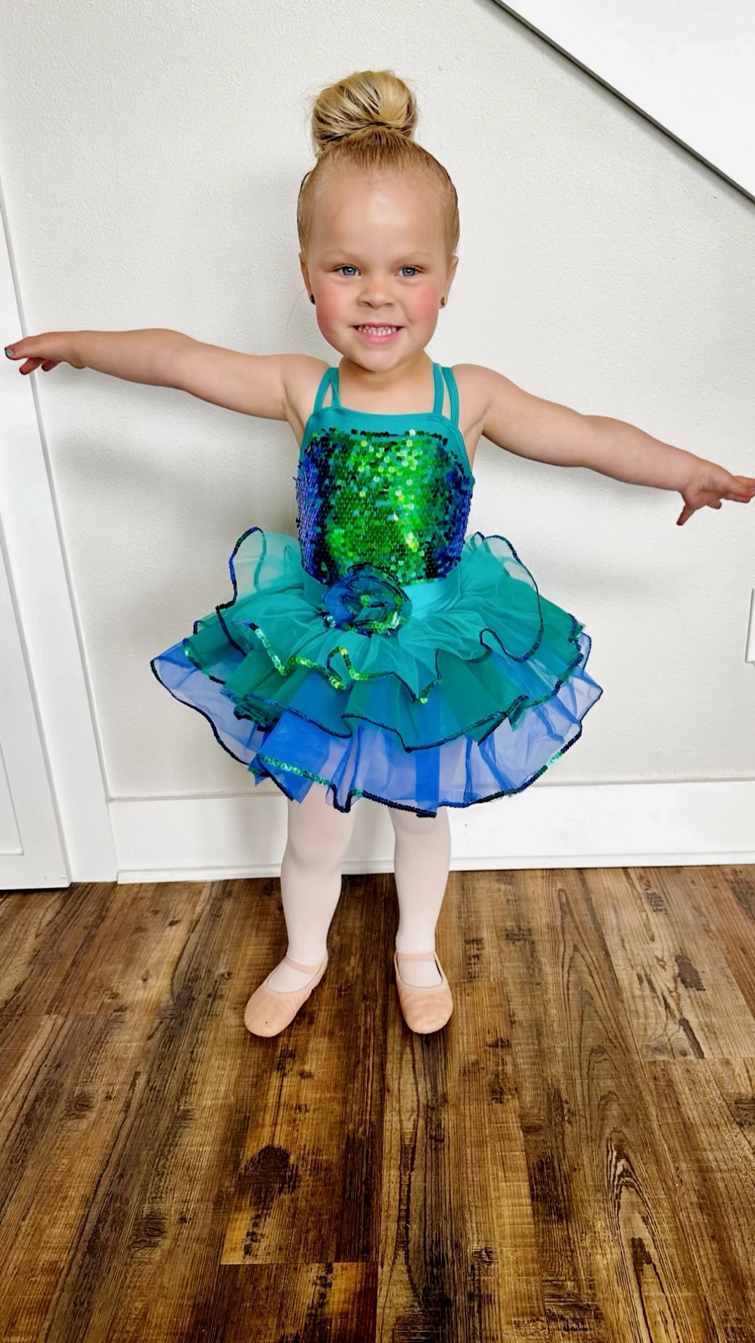 How I get the perfect Ballerina Bun + my favorite little girl hair products!! 

#toddlerhair #hairtutorial #amazon #momhacks #hairhacks #walmart

#LTKstyletip #LTKbeauty #LTKkids