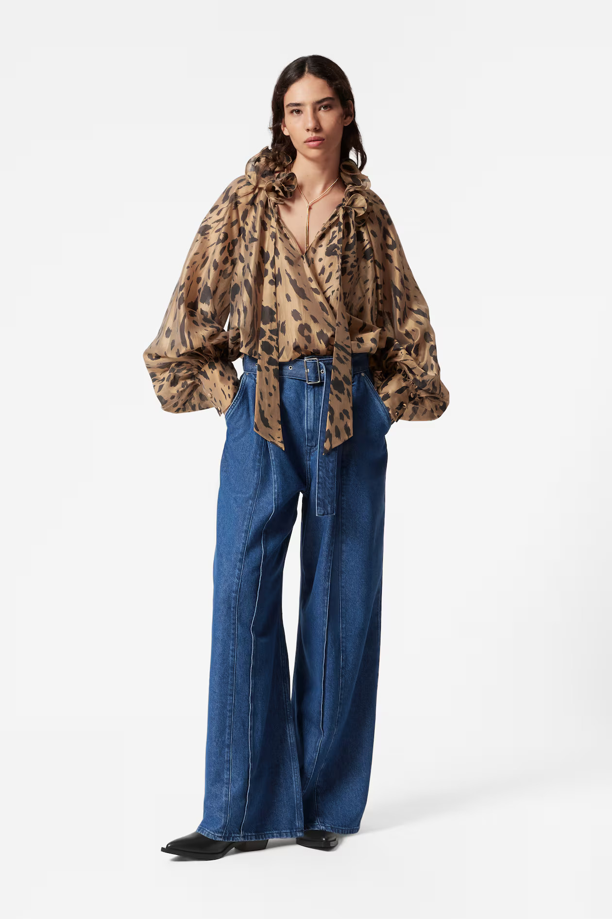 Belted Pleat-Detail Jeans | H&M (UK, MY, IN, SG, PH, TW, HK)