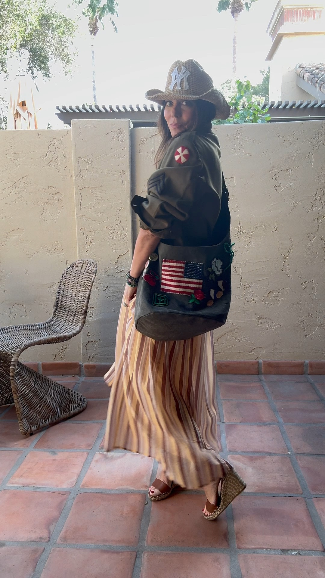 Linking what I can 😉 

Zara 
Target 
Spring outfits 
New Jeans 
Miramar 
12th tribe jacket 
Western hat 
NY Yankees 
Vintage army jacket 
DIY handbag 
Free people 



#LTKOver40 #LTKFestival #LTKTravel