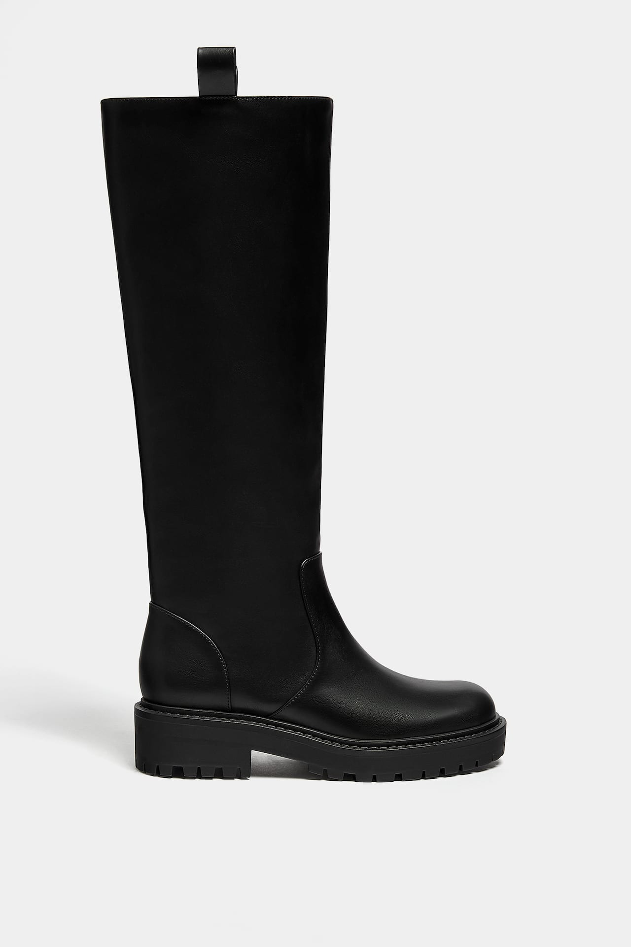 Lined flat knee-high boots | PULL and BEAR UK