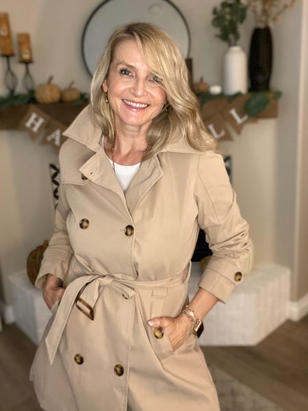 Doesn’t look like we are done with the rain here in Southern California! Time to bring back the rain coat! ☔️ 

Shop below ⬇️⬇️⬇️

#LTKraincoat #LTKtrenchcoat #LTKspringoutfit #LTKjeans #LTKclassiclook style #LTKover50style #LTKloft #LTKloftlove #LTKtraveloutfit #LTKstylingtip

#LTKSpringSale #LTKover40 #LTKfindsunder50