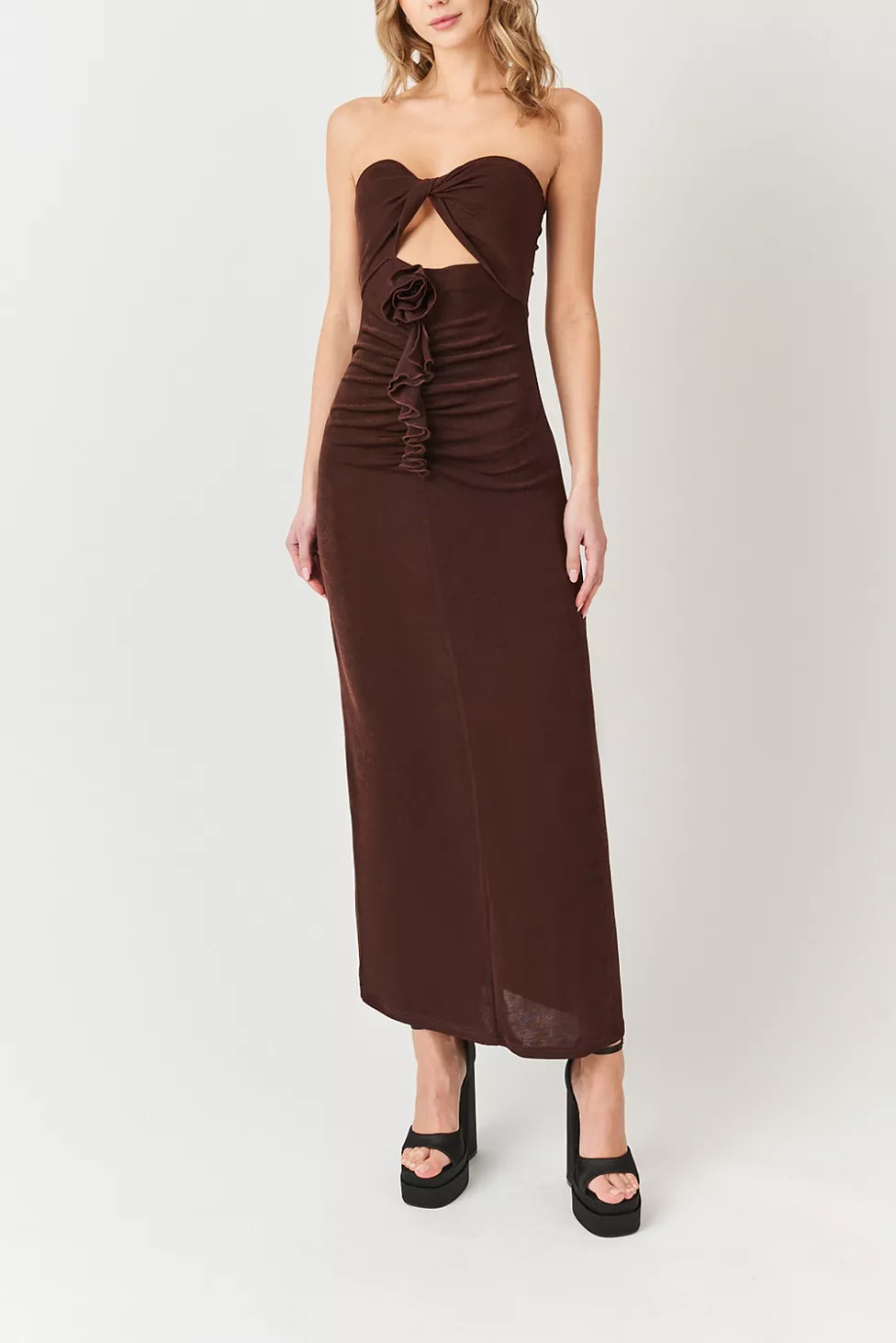 Amy Lynn Strapless Rose Ruffle Maxi Dress | Urban Outfitters (US and RoW)