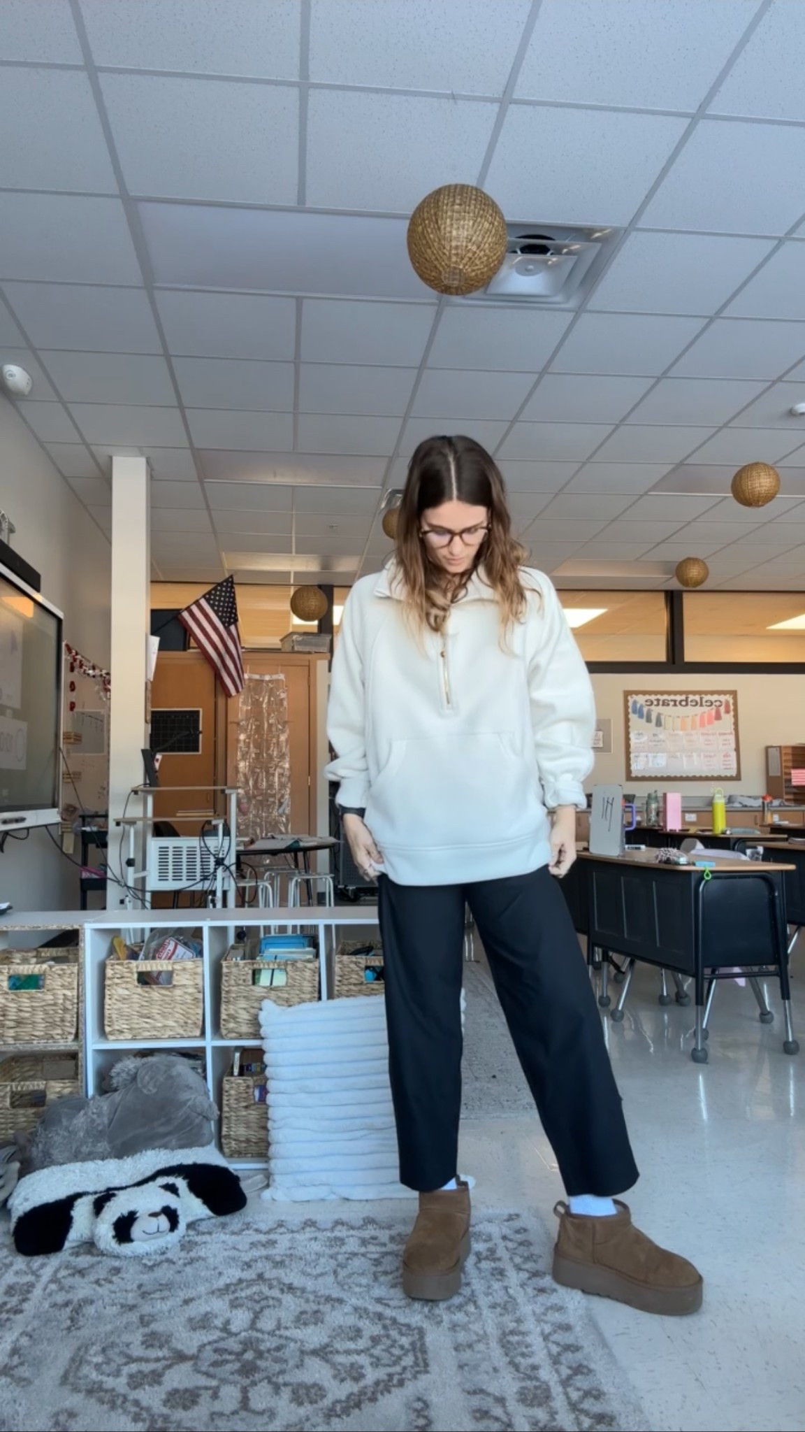 Pants are old Lulu city sleek barrel style
I linked a similar scuba, mine is the tumbled fleece version

#LTKStyleTip #LTKWorkwear #LTKSeasonal