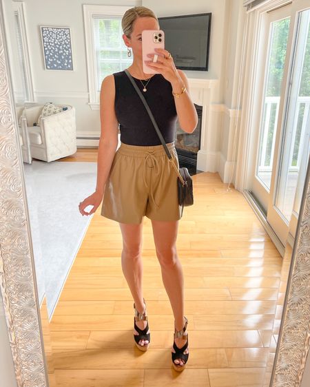 When you want to feel like you’re dressing for Fall, but it’s still a million degrees outside. Enter: these faux-leather shorts  

#LTKSeasonal #LTKstyletip
