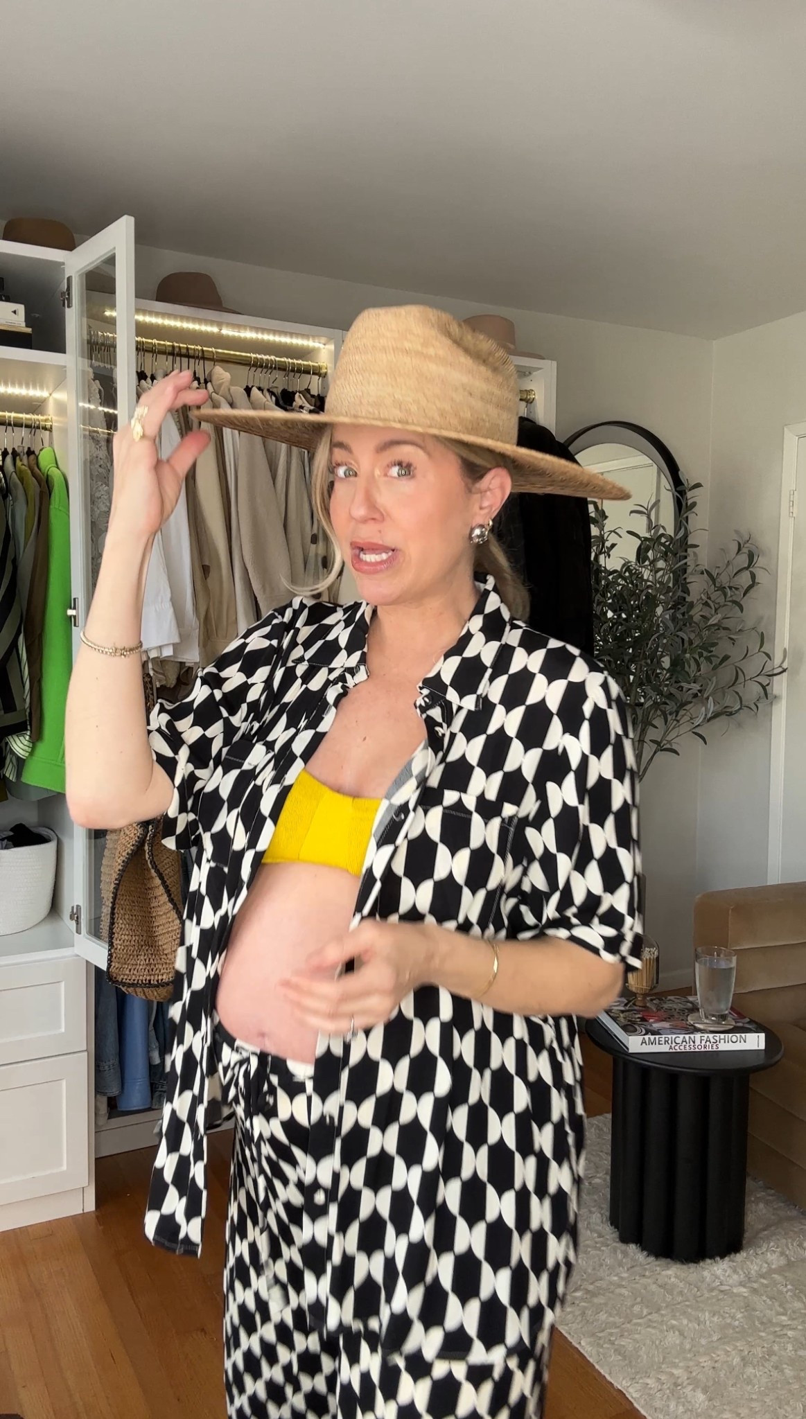 10 Things I Never Travel Without -Spring Travel editionn

#LTKTravel #LTKOver40 #LTKFindsUnder100