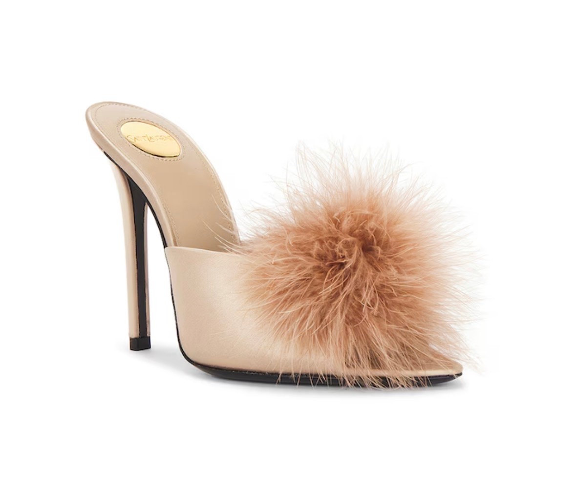 Having a very difficult time forgetting these shoes @YSL

#LTKootd