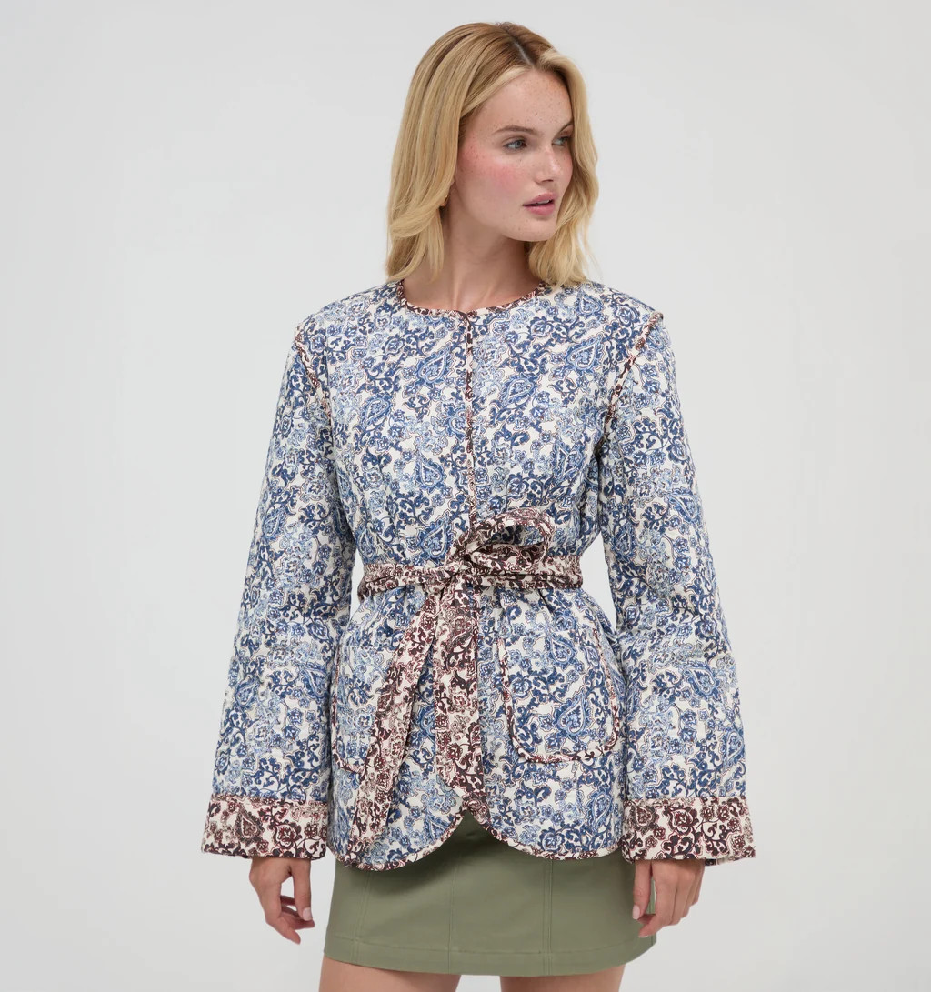 The Aspen Jacket -  Chedworth Paisley Blue | Hill House Home US