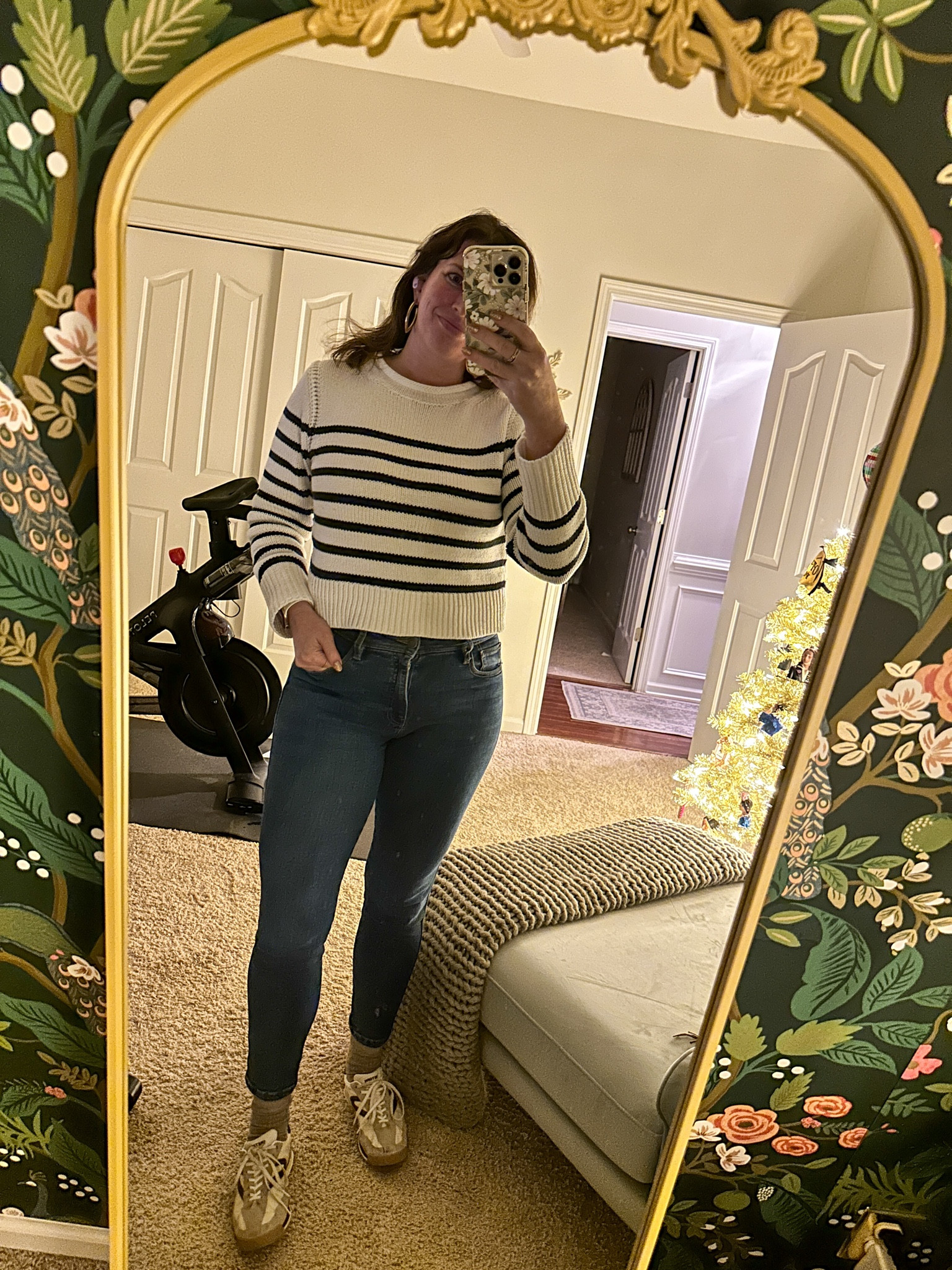 December 2 OOTD

#LTKSeasonal #LTKStyleTip #LTKFindsUnder100