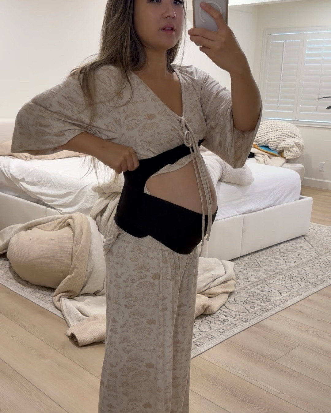 Belly bands - great support, thin, soft, & texture is great! 

#LTKmomlife #LTKBump #LTKBaby