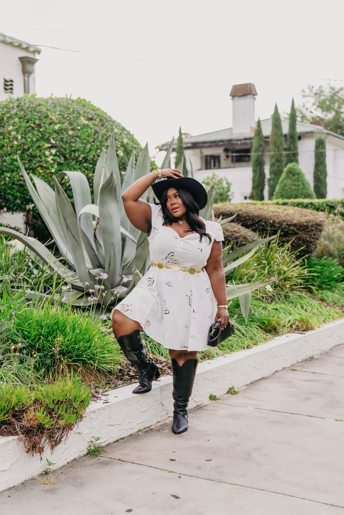 Cowboy take me away! This western look with all the dazzling pieces are affordable and a fun way to participate in the trend✨

Western Outfit, Country Concert Outfit, Plus Size Fashion 

Dress Size XXL

#LTKstyletip #LTKplussize #LTKfindsunder100