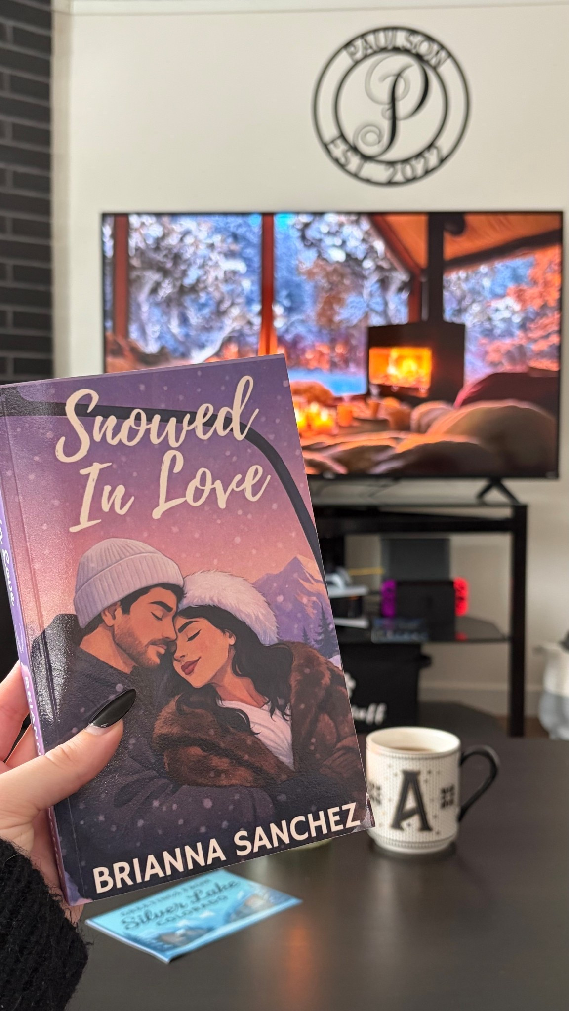 Snowed In Love by Brianna Sanchez ❄️📖✨ The coziest enemies to lovers winter romance! 

#LTKselfcare #LTKdayinmylife #LTKSeasonal