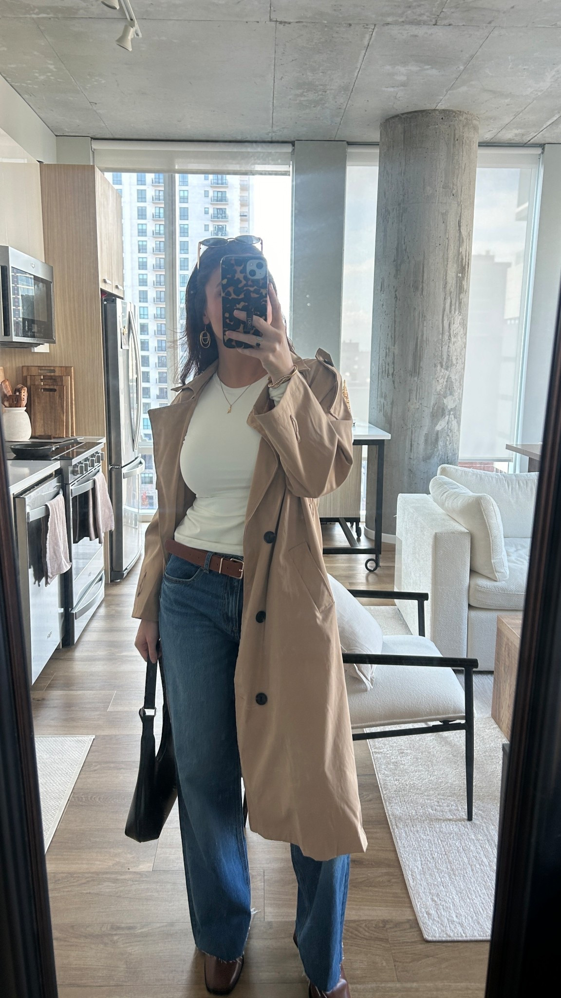 a casual trench look 🤎 #trenchcoat #winterjackets #winterfashion #brunchoutfit #cityoutfit 

#LTKootd #LTKSeasonal