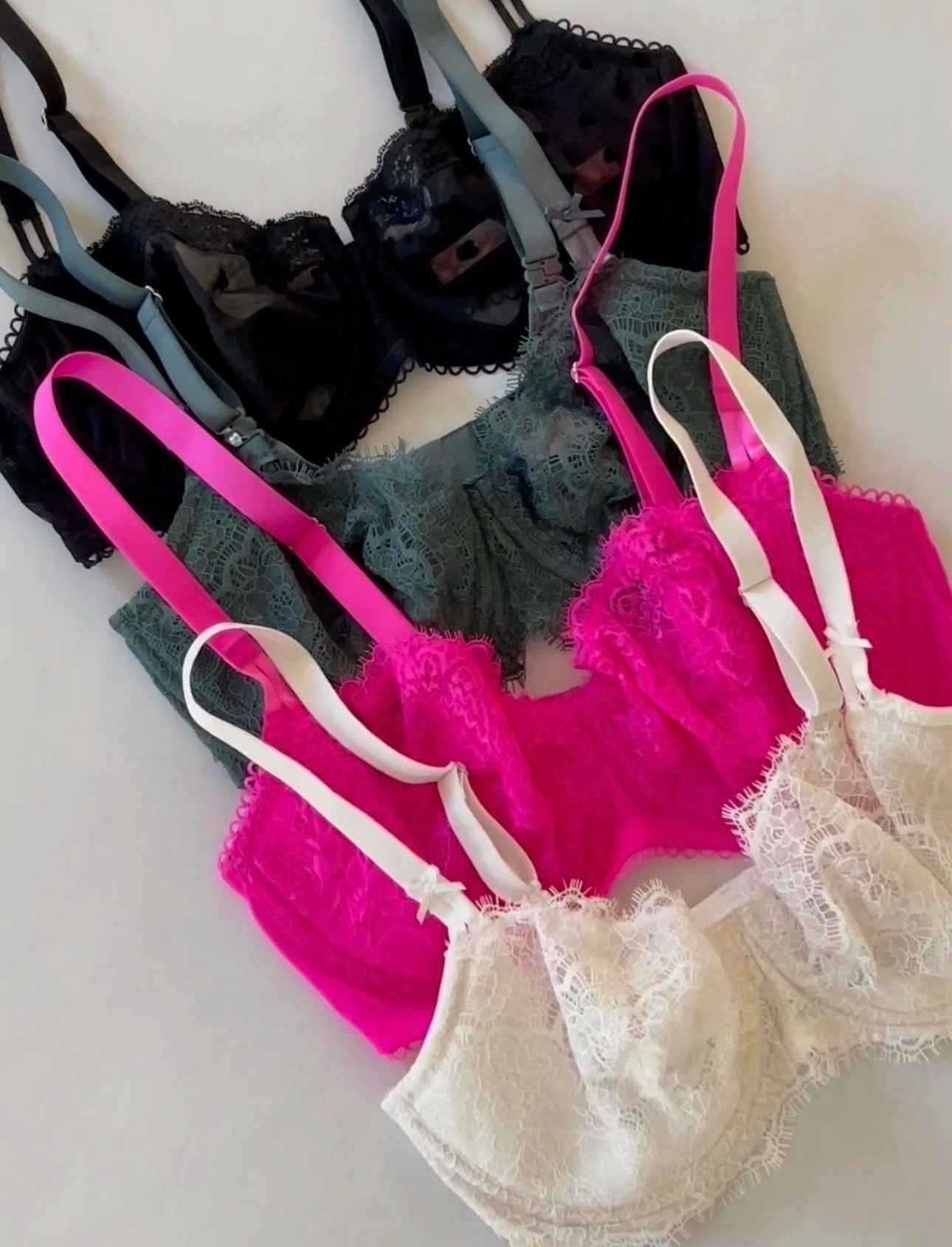 Scroll to shop! Follow for more finds! Xo! 🥰 

#LTKgrwm #LTKootd #LTKdayinmylife