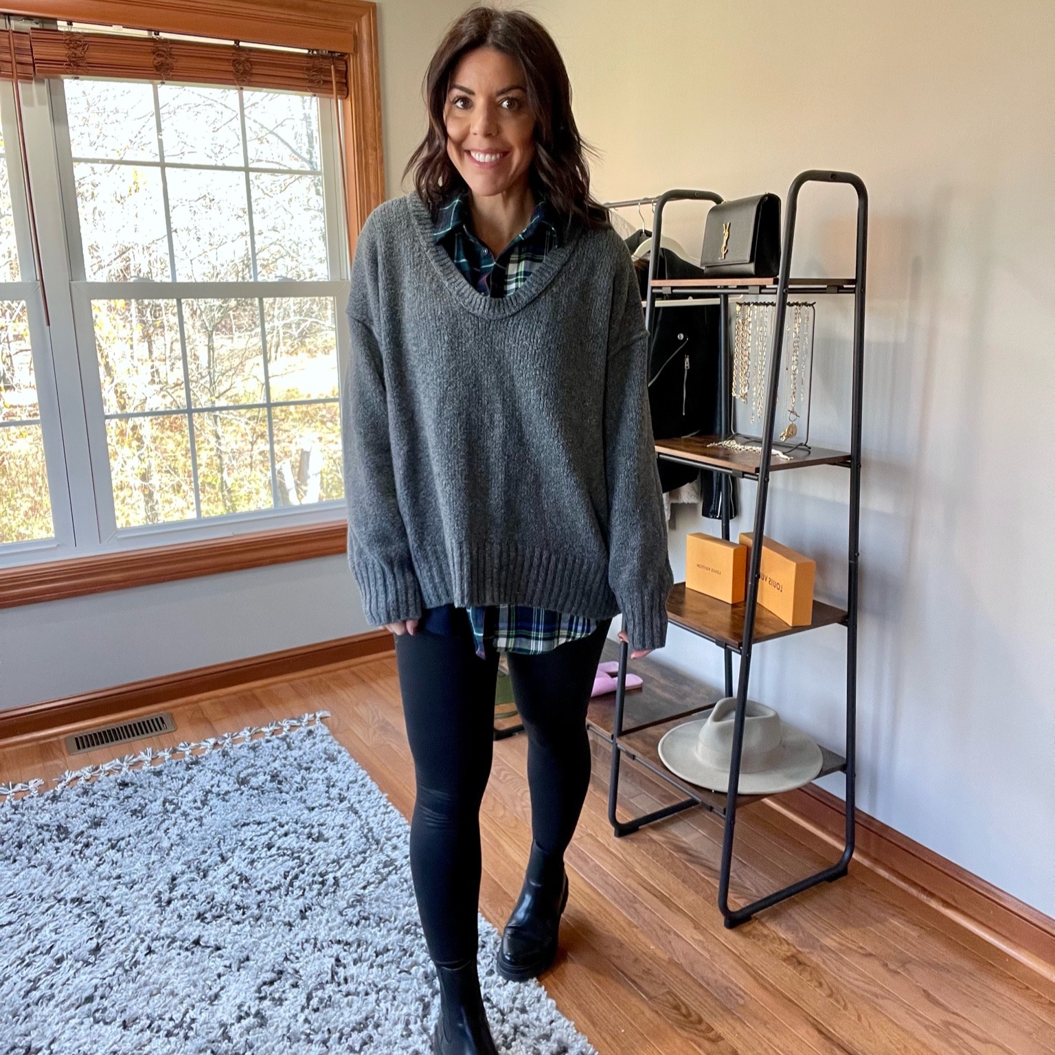 Legging friendly flannel
Part 2
On sale
Wearing size XS
Oversized fit

#LTKsalealert #LTKstyletip #LTKunder50