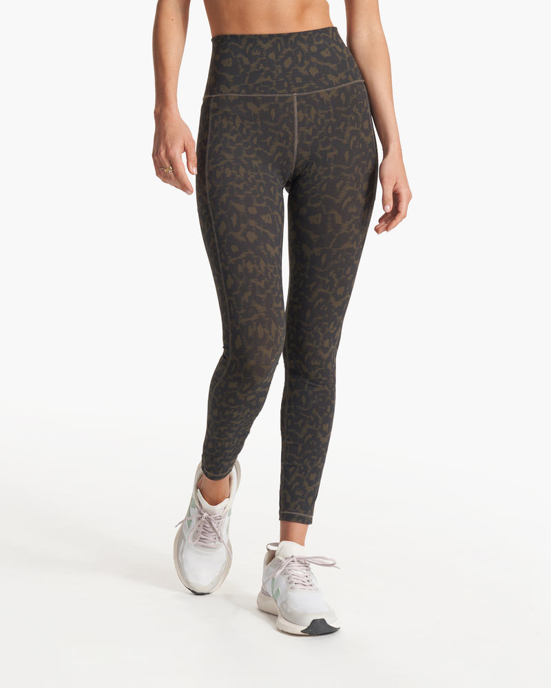 Studio Pocket Legging | Vuori Clothing (US & Canada)