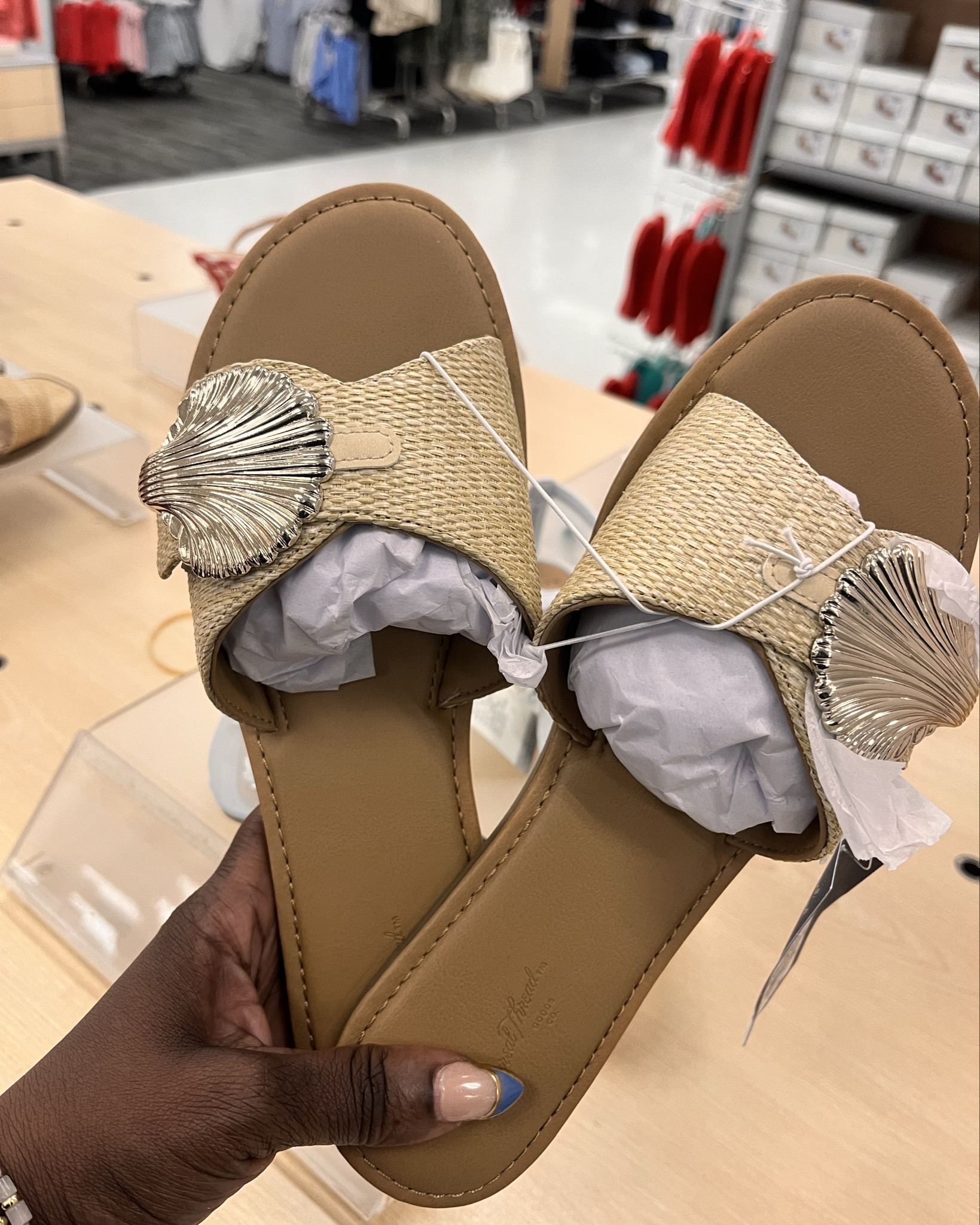 These shell sandals are so stylish, even the beach is jealous! 🐚 

And today they are 40% off!!! These are very 🆕 may not be in every store yet so order them today for this great deal!

#LTKStyleTip #LTKShoeCrush #LTKSaleAlert