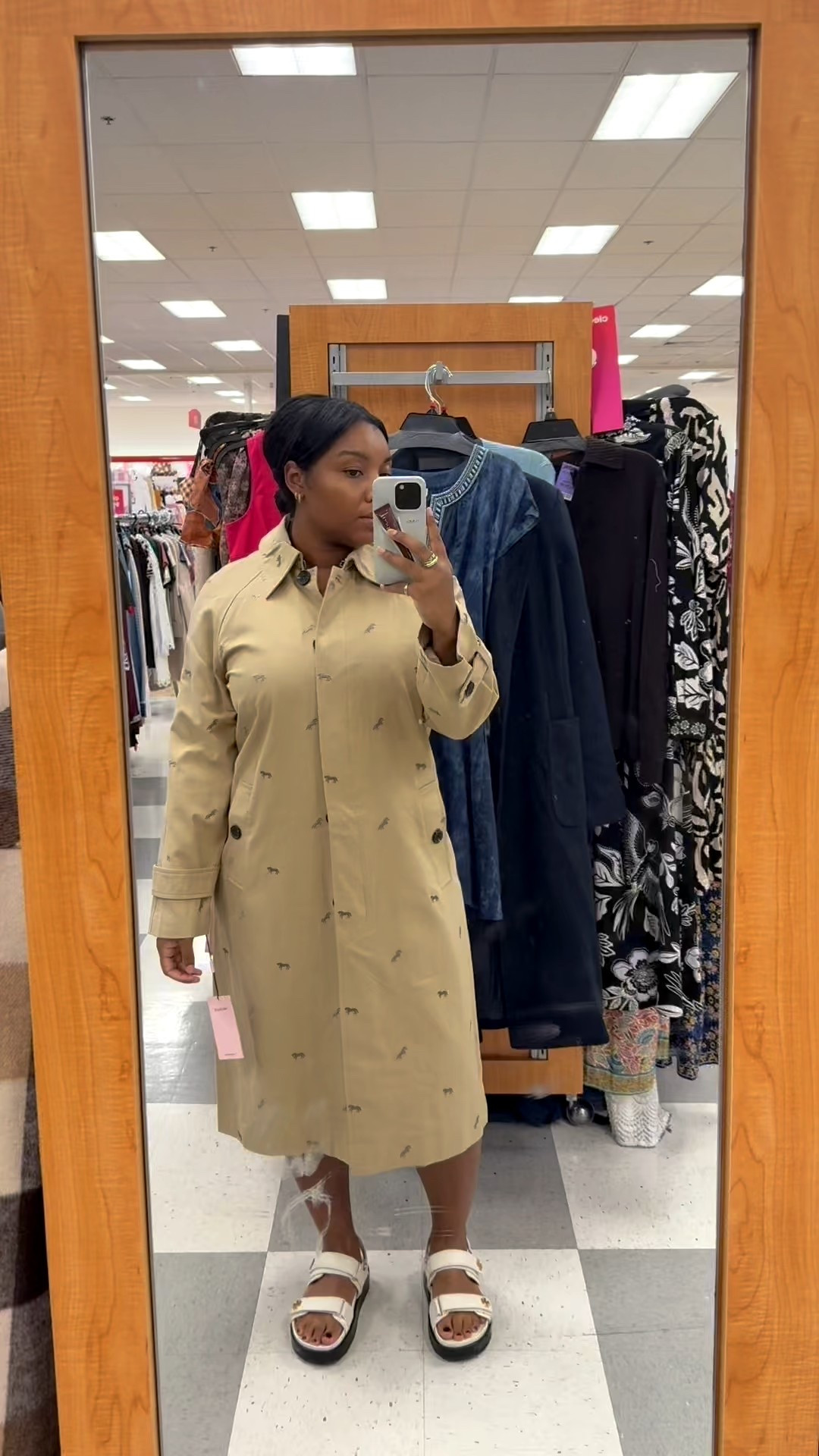 Modern trench coat for the it girl #trenchcoat #fashion #outerwear

#LTKMidsize #LTKStyleTip #LTKSaleAlert