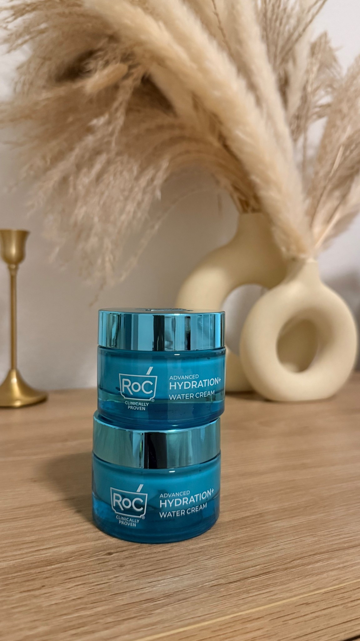 Is anyone else’s skin been feeling super dry lately ?! Yall I finally found a lightweight feeling moisturizer that really keeps my skin hydrated all day !! So good , I had to get two ! 

#LTKBeauty #LTKmorningroutine #LTKselfcare