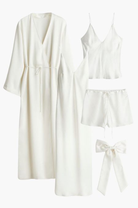 Bridal Robe and Night Gown Get Ready Outfit 

#LTKstyletip #LTKfindsunder100 #LTKwedding