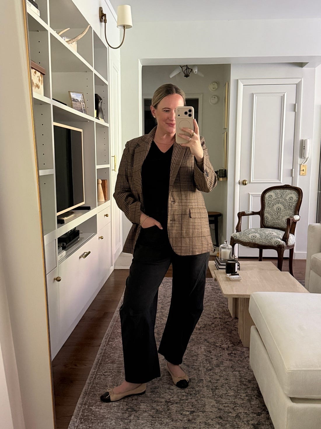 Fall outfit idea

Dark gray twill pants - wearing a size 6

Plaid blazer
Ballet flats
Transitional outfit idea

#LTKSeasonal #LTKWorkwear