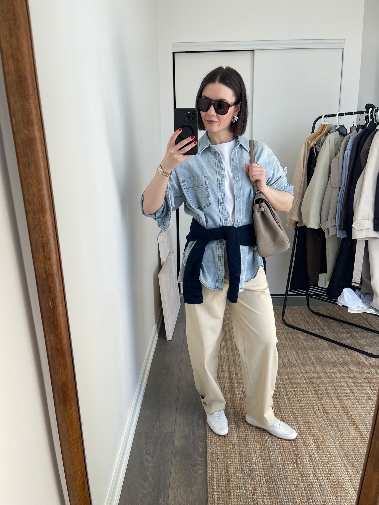 Casual running errands look.

#LTKSeasonal #LTKootd