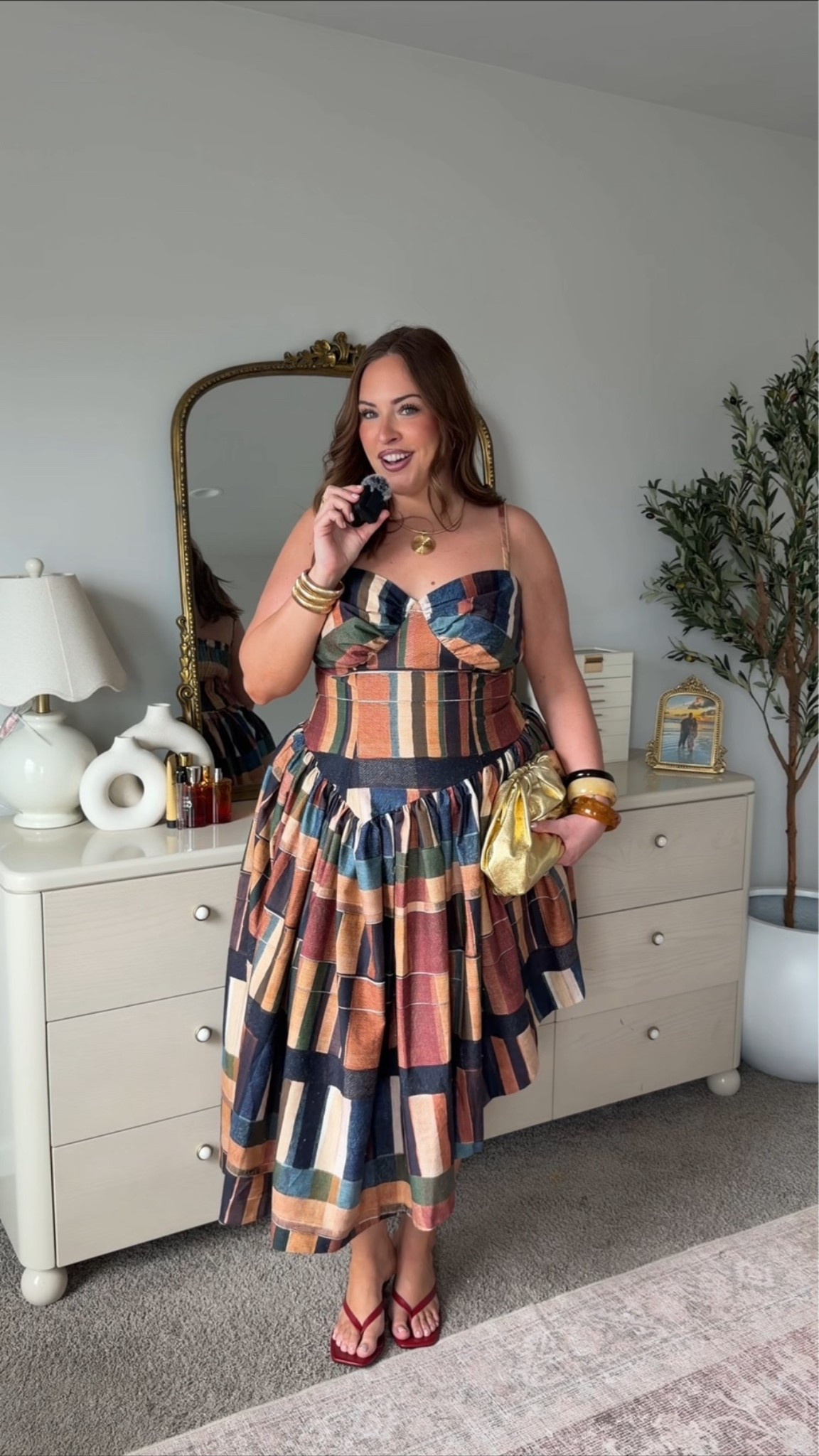 Wearing a 14/16 in this waist snatching dress!

#LTKPlusSize #LTKMidsize #LTKWedding
