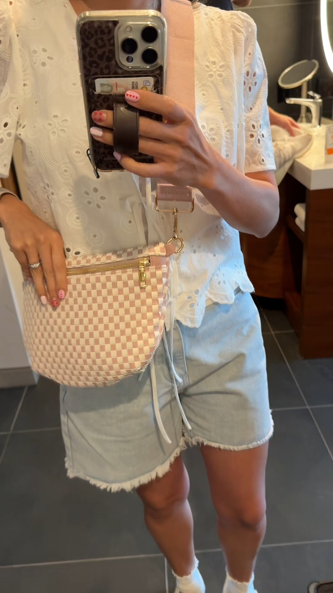 Cutest outfit and this bag is 100/10 such good quality and perfect size! 

#LTKStyleTip