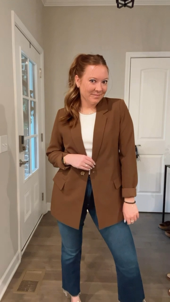 White ribbed high neck tank / tts wearing a medium 
Brown blazer - tts wearing a medium
Ankle jeans - tts wearing a 28
White sneakers - tts 
Gold watch 
Evil eye necklace 
Evil eye bracelet 

#LTKFindsUnder100 #LTKWorkwear #LTKShoeCrush