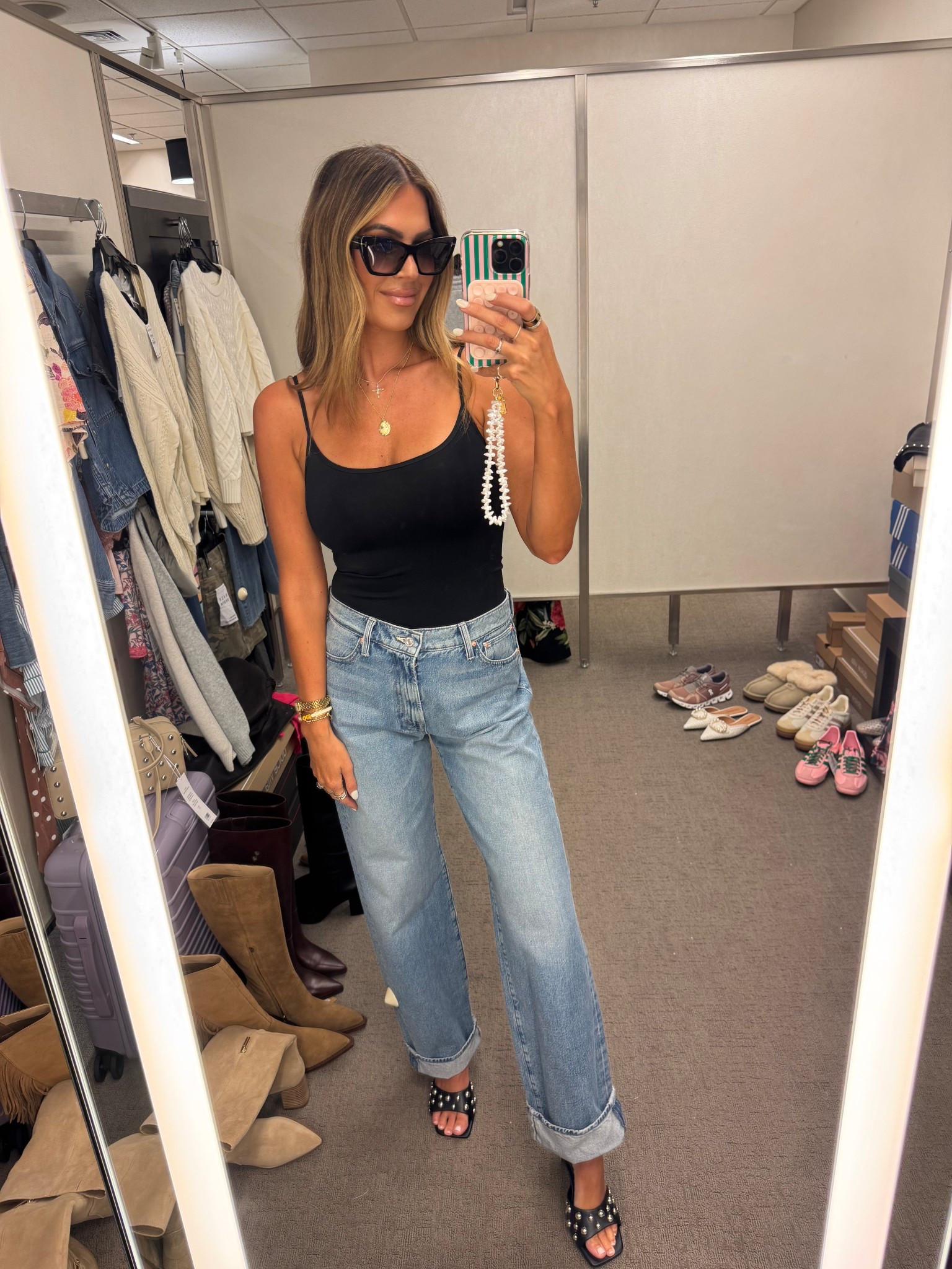 Love these baggy mother jeans 😍 size 27 and tank size small #nsale #nordstromsale

#LTKStyleTip #LTKSaleAlert #LTKSeasonal