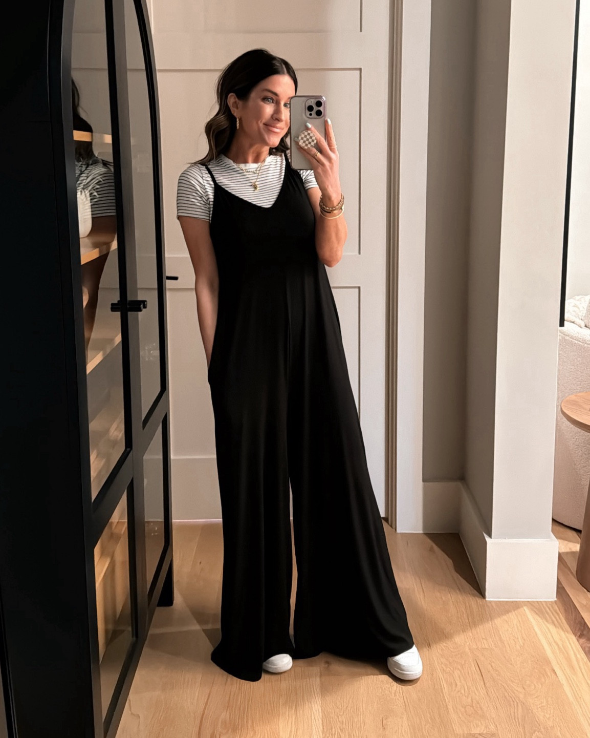 This Amazon jumpsuit is soooo comfy!! Pocket, adjustable straps and lots of colors!!


#LTKstyletip #LTKtravel #LTKfindsunder50