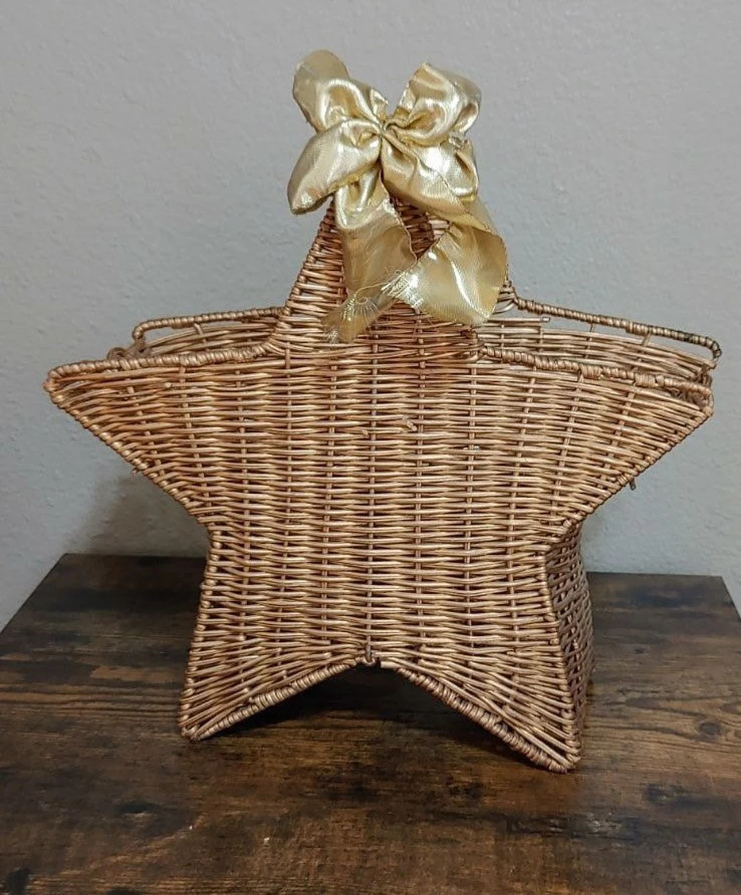 Vintage Natural Woven Wicker Rattan Star Shaped Basket With - Etsy | Etsy (US)