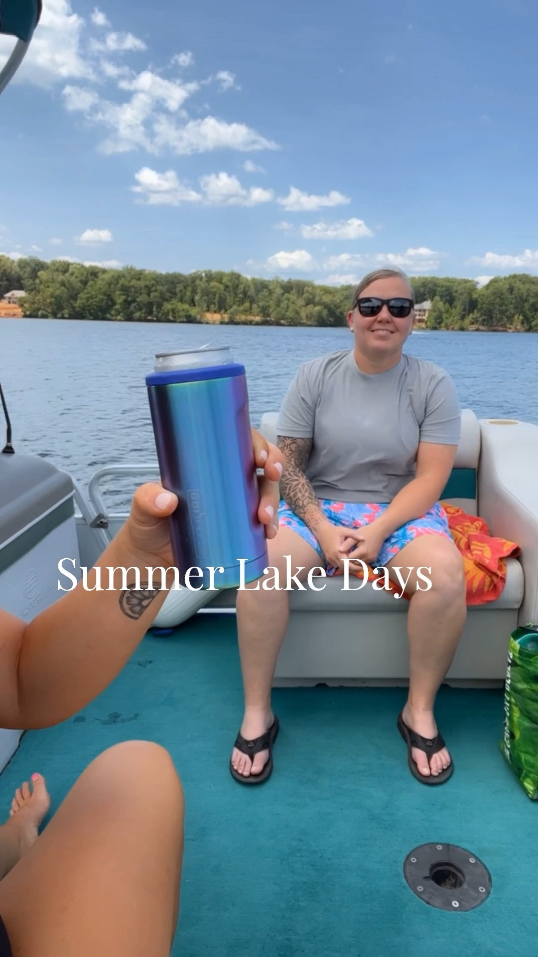 Catch me on the water! Lake day essentials 🐟⛵️

#LTKdayinmylife #LTKSwim #LTKMidsize