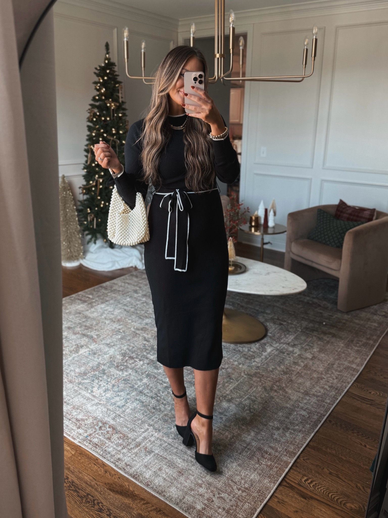 Amazon Holiday Outfit Ideas Part One! Gorgeous dresses, perfect Office Holiday Party outfits, Christmas mass, wedding guest dresses and winter date night! 

All fit true to size!



#LTKHoliday #LTKStyleTip #LTKVideo