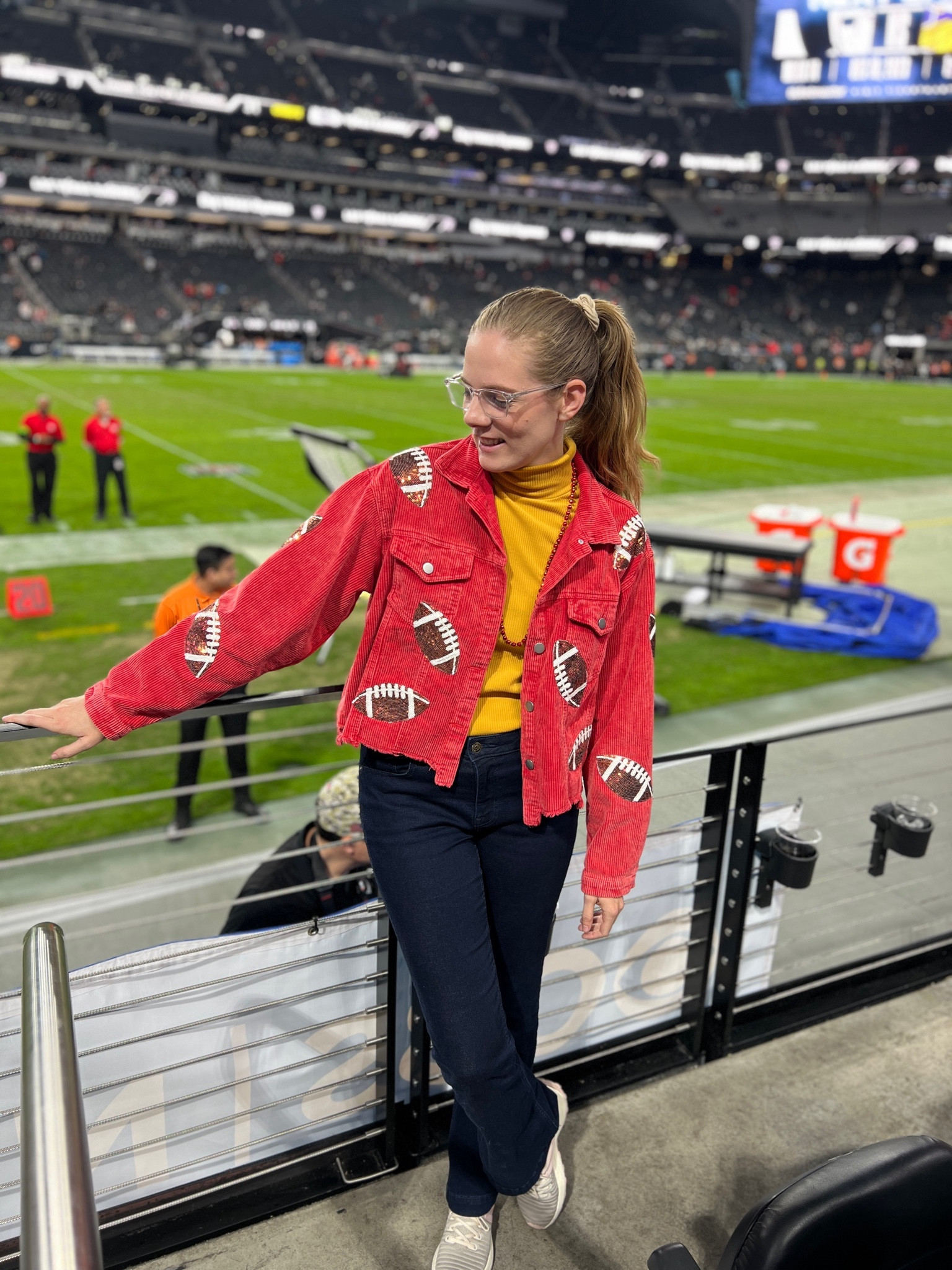 Kansas City Chiefs | casual football outfit | sequin jacket | jeans 

#LTKSeasonal #LTKGiftGuide #LTKstyletip