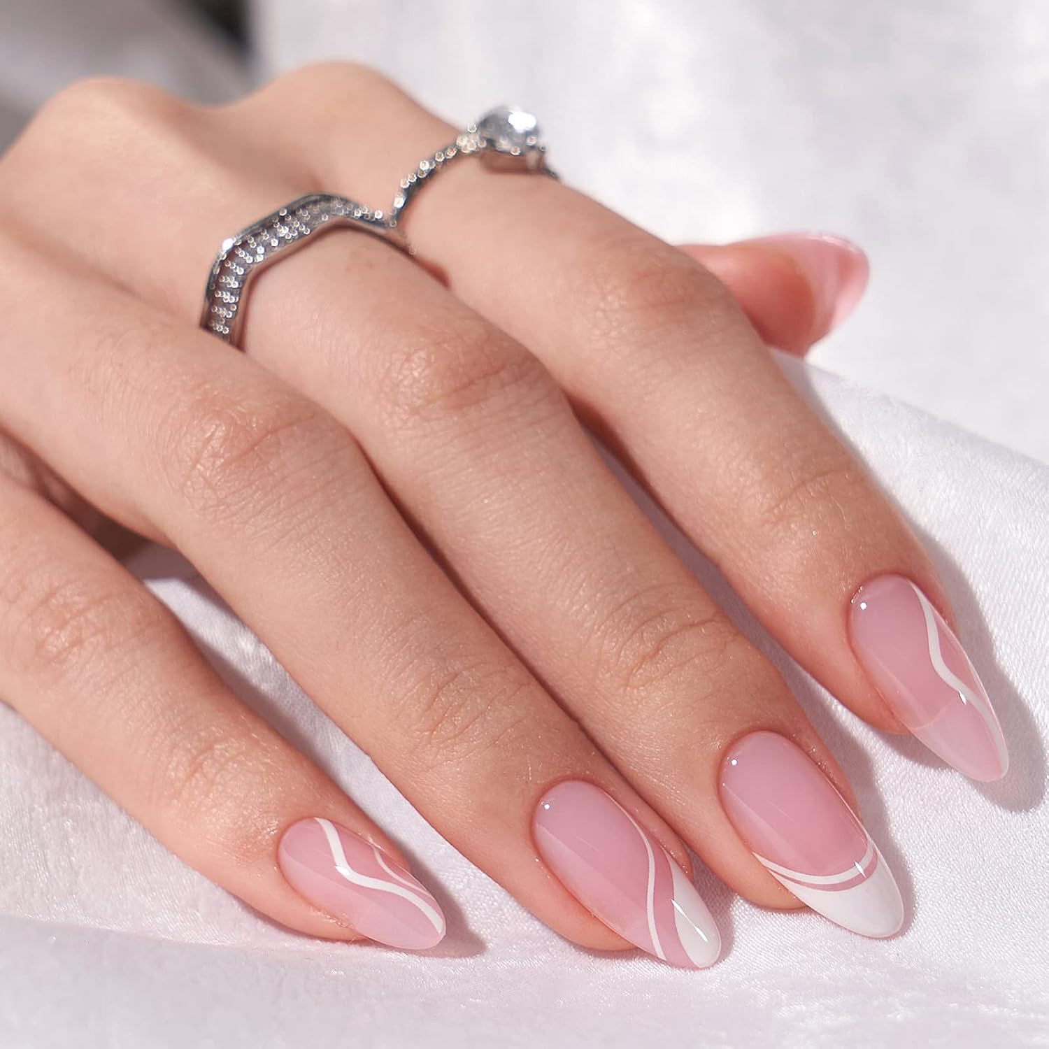 BTArtbox Press On Nails, Medium Almond Pink Fake Nails, 32Pcs Full Kit | Amazon (US)