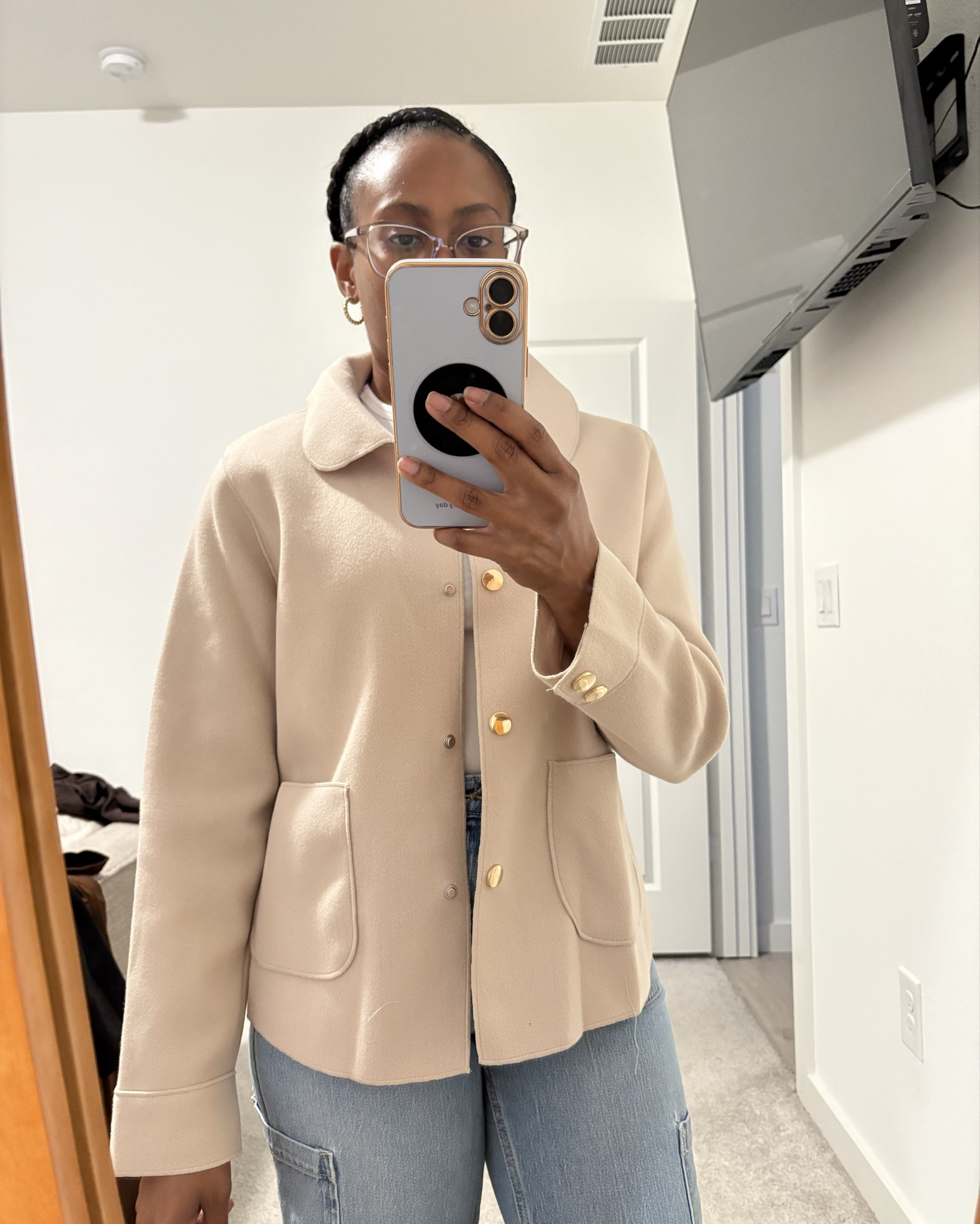 My arms are long so of course I had to size up to a Small (4). I’m loving the quality and material. It’s soft and the color is perfect. This jacket comes in various colors. Love the pockets and the e details with the gold buttons. Perfect for Fall but it’s also lightweight .

#shein #fall #jacket 

#LTKFallSale #LTKSeasonal #LTKFindsUnder50