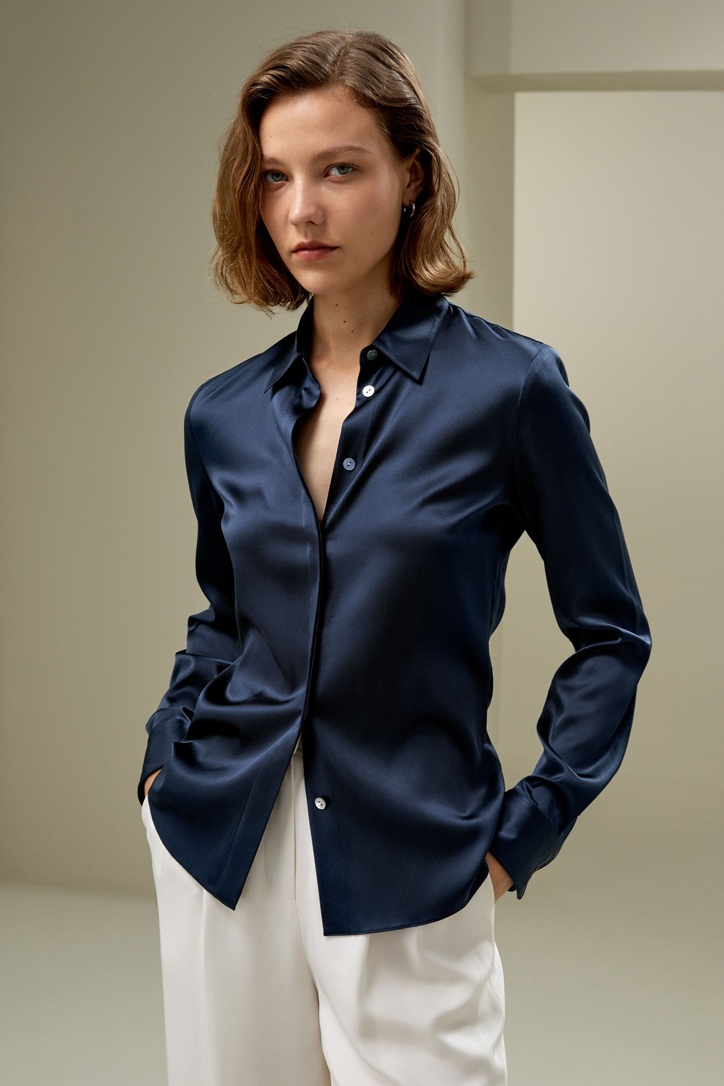 Elegant Silhouette Silk Shirt | LilySilk