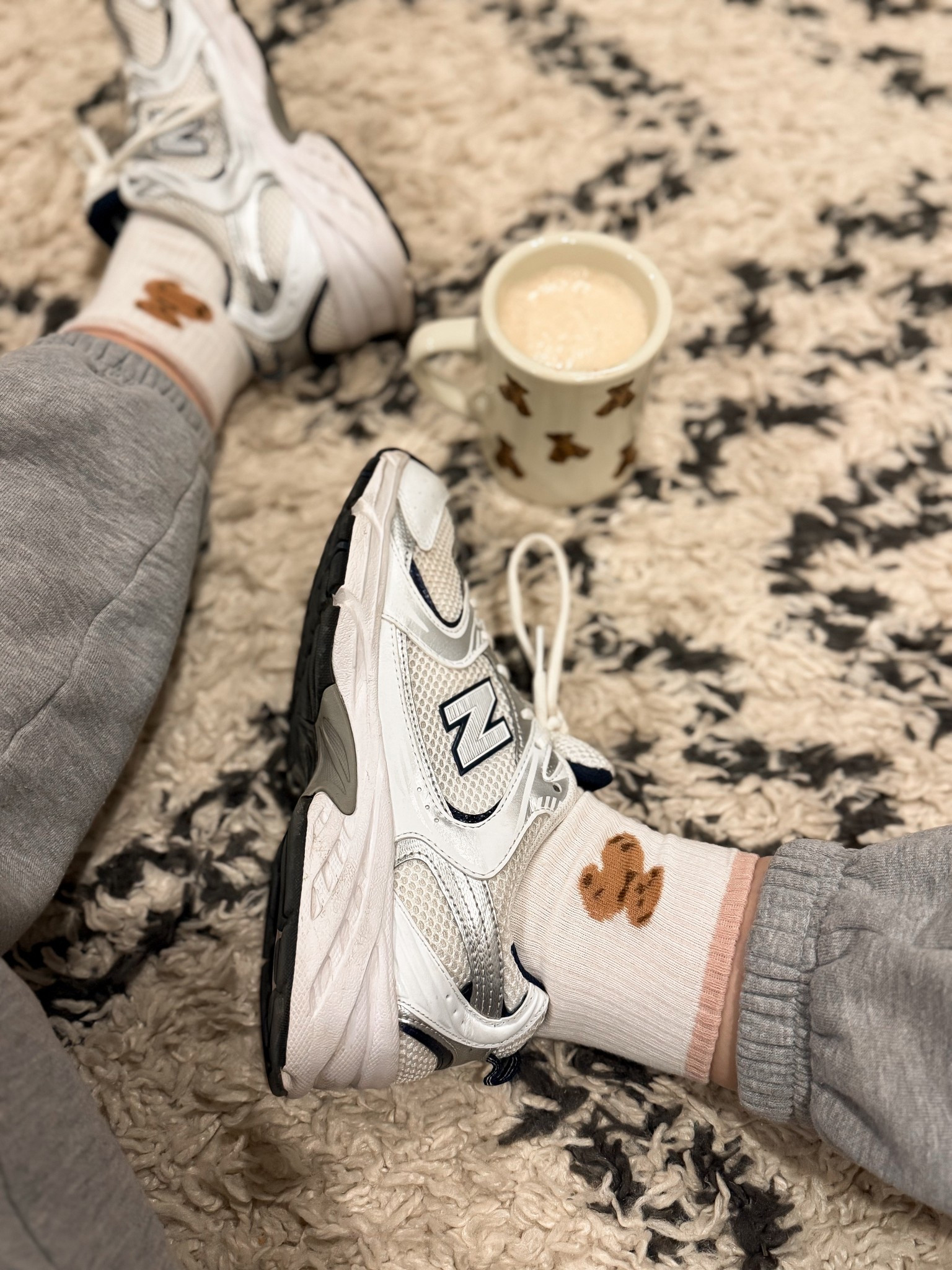 Cutest Amazon socks 😊🧸



#LTKootd #LTKFindsUnder50 #LTKSaleAlert