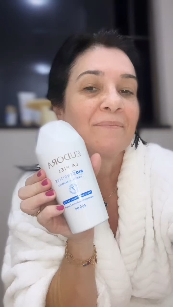 Hidratante Desodorante Corporal La
Piel Biosensitive + Centella Asiática
400ml
A Loção Corporal La Piel Centella Asiática traz proteção intensiva contra os 7 sinais de pele sensível.
Já experimentou esta delicinha? #influsdabelezagb #influsdabeleza #sejoganodigital #itabira#darilmamelo#lapielcentellaasiatica

#LTKbrasil