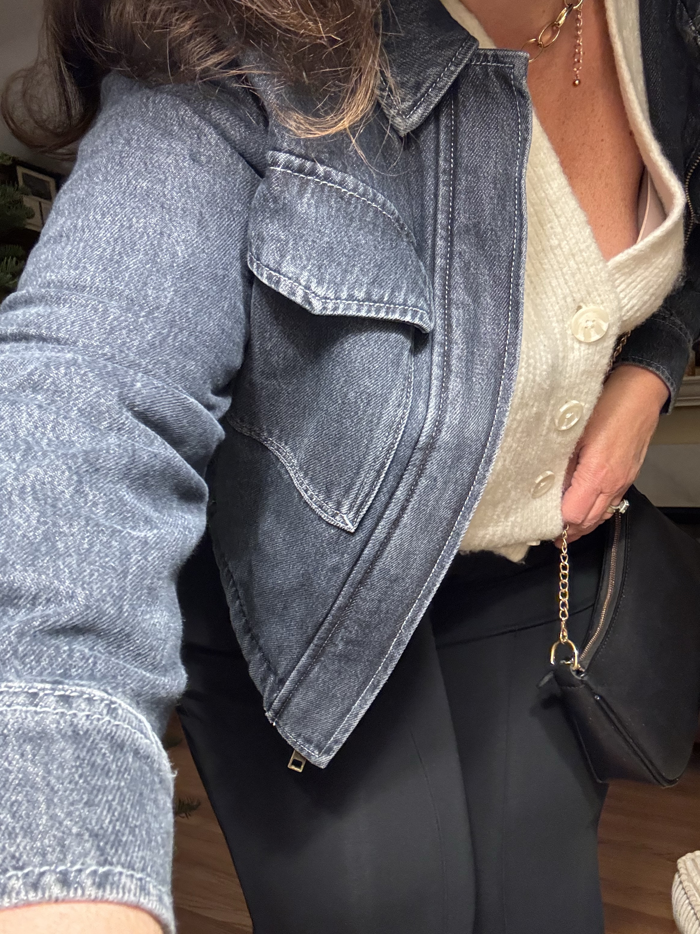 Love a denim jacket🖤

Mother’s Day Gift Idea

#LTKMidsize #LTKGiftGuide #LTKOver40