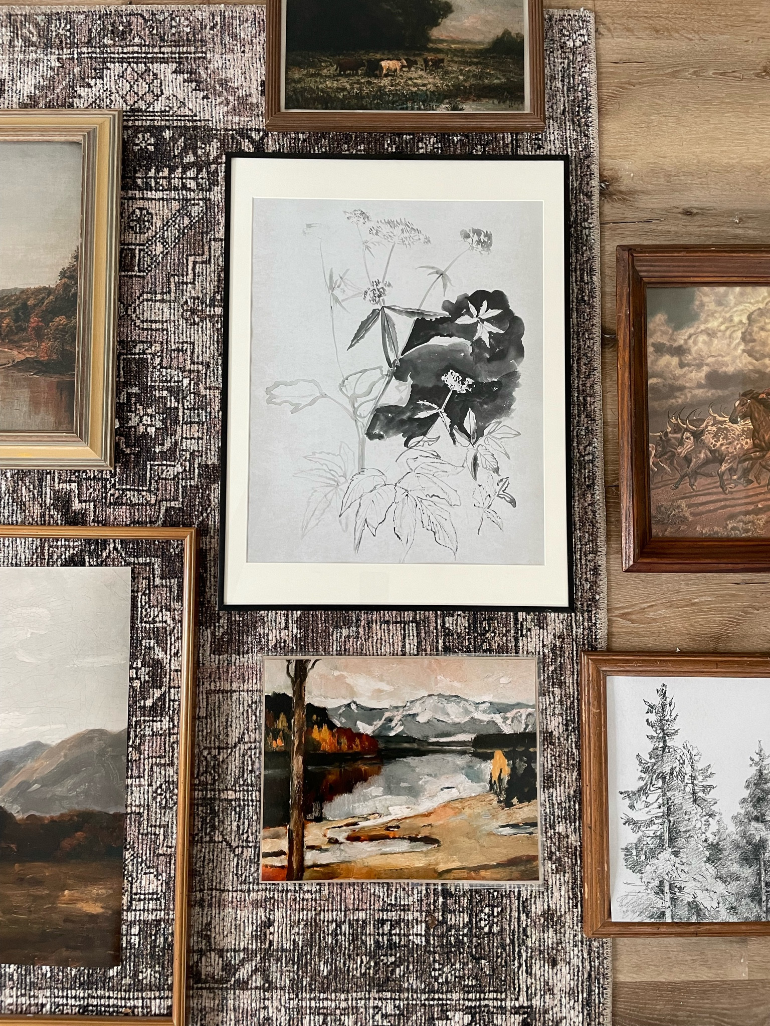 Wall gallery with vintage frames。

#LTKhome