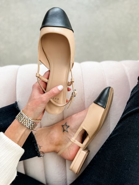 Another pair of flats I’m loving right now 👏 perfect for workwear looks! 

Loverly Grey, workwear shoes

#LTKfindsunder50 #LTKstyletip #LTKshoecrush