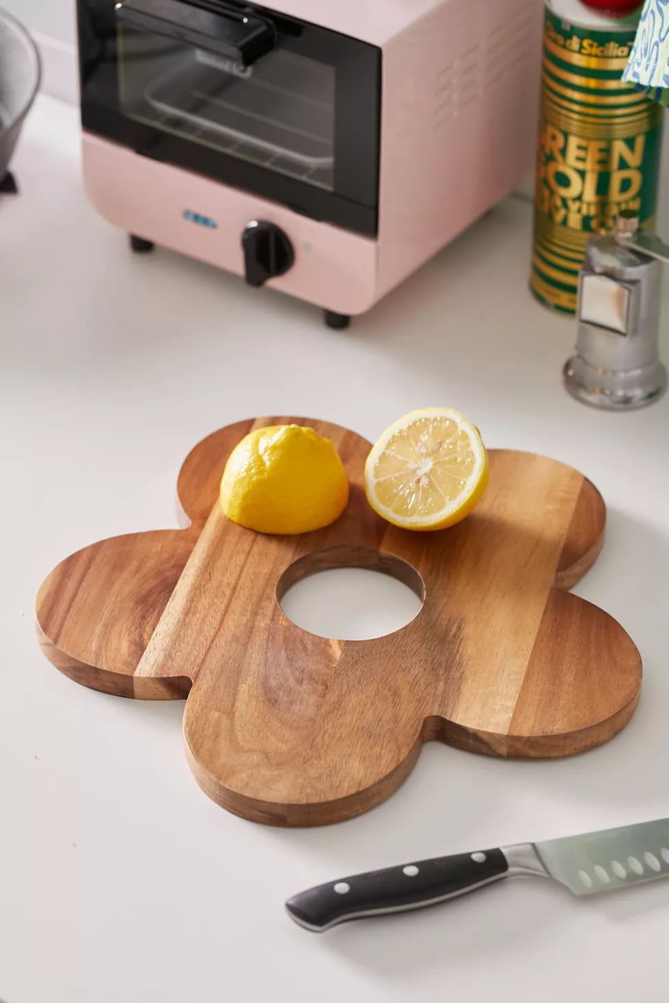 Daisy Serving Board | Urban Outfitters (US and RoW)