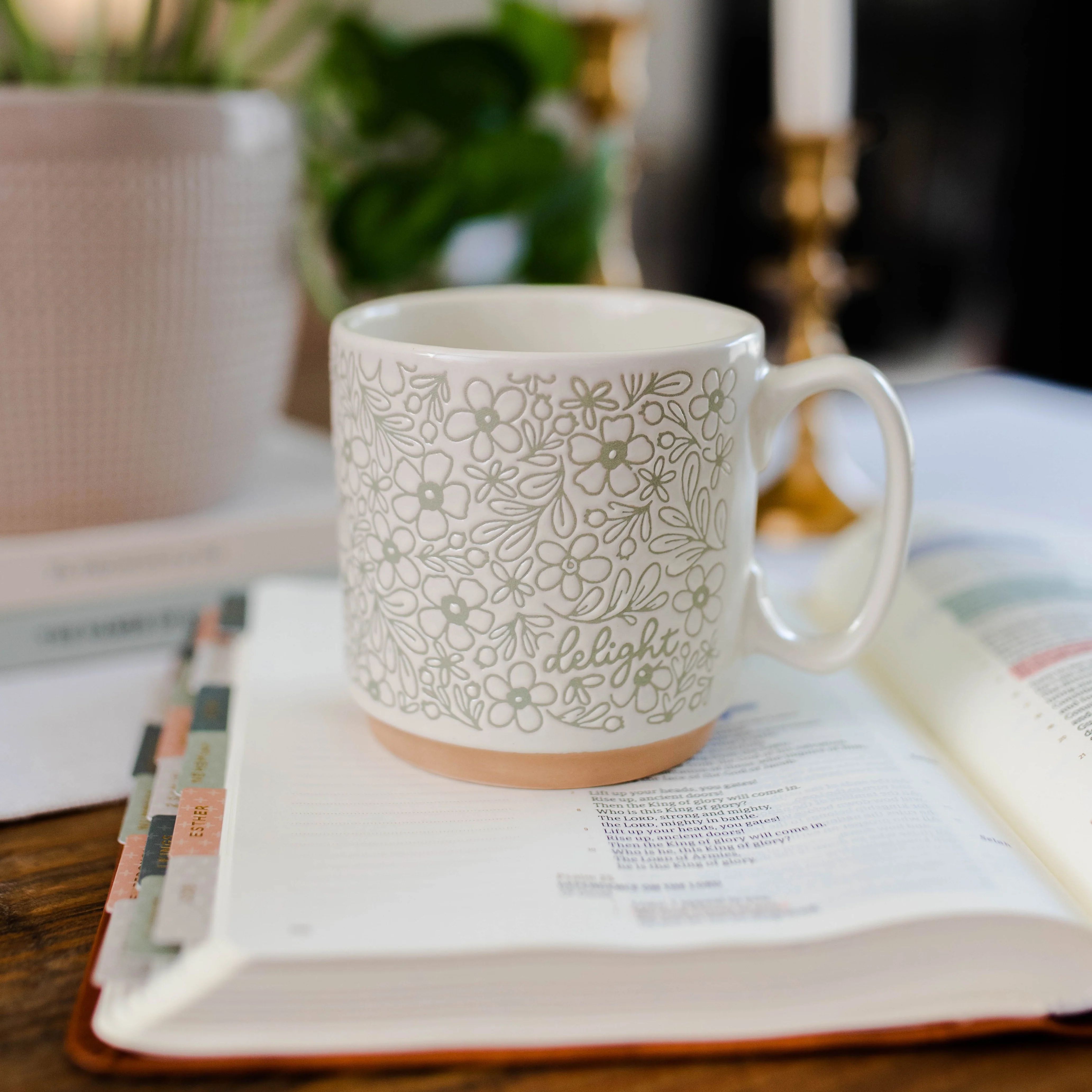 Delight Floral Mug | The Daily Grace Co.