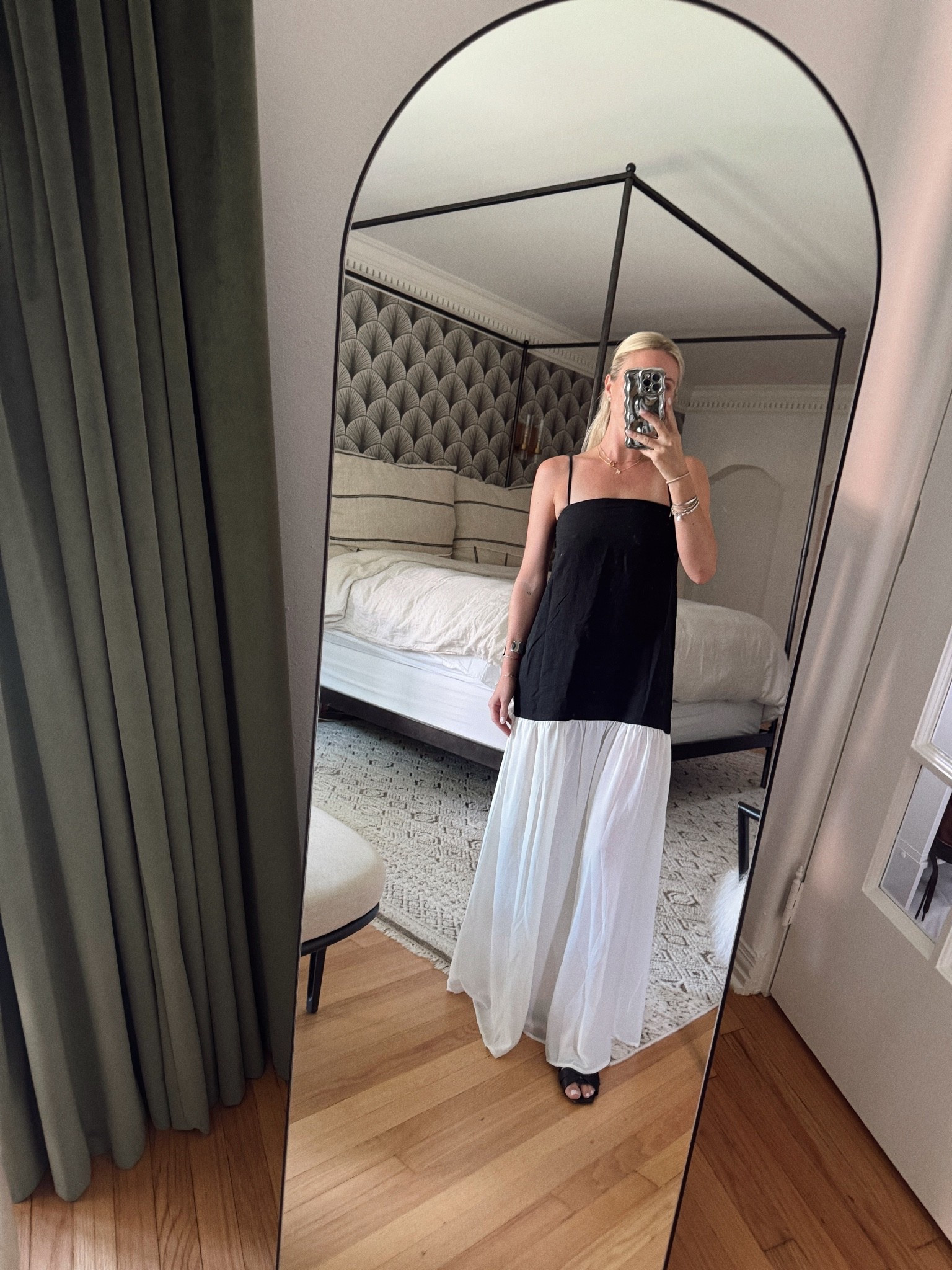 Love this maxi!! Wearing size small!

#LTKootd
